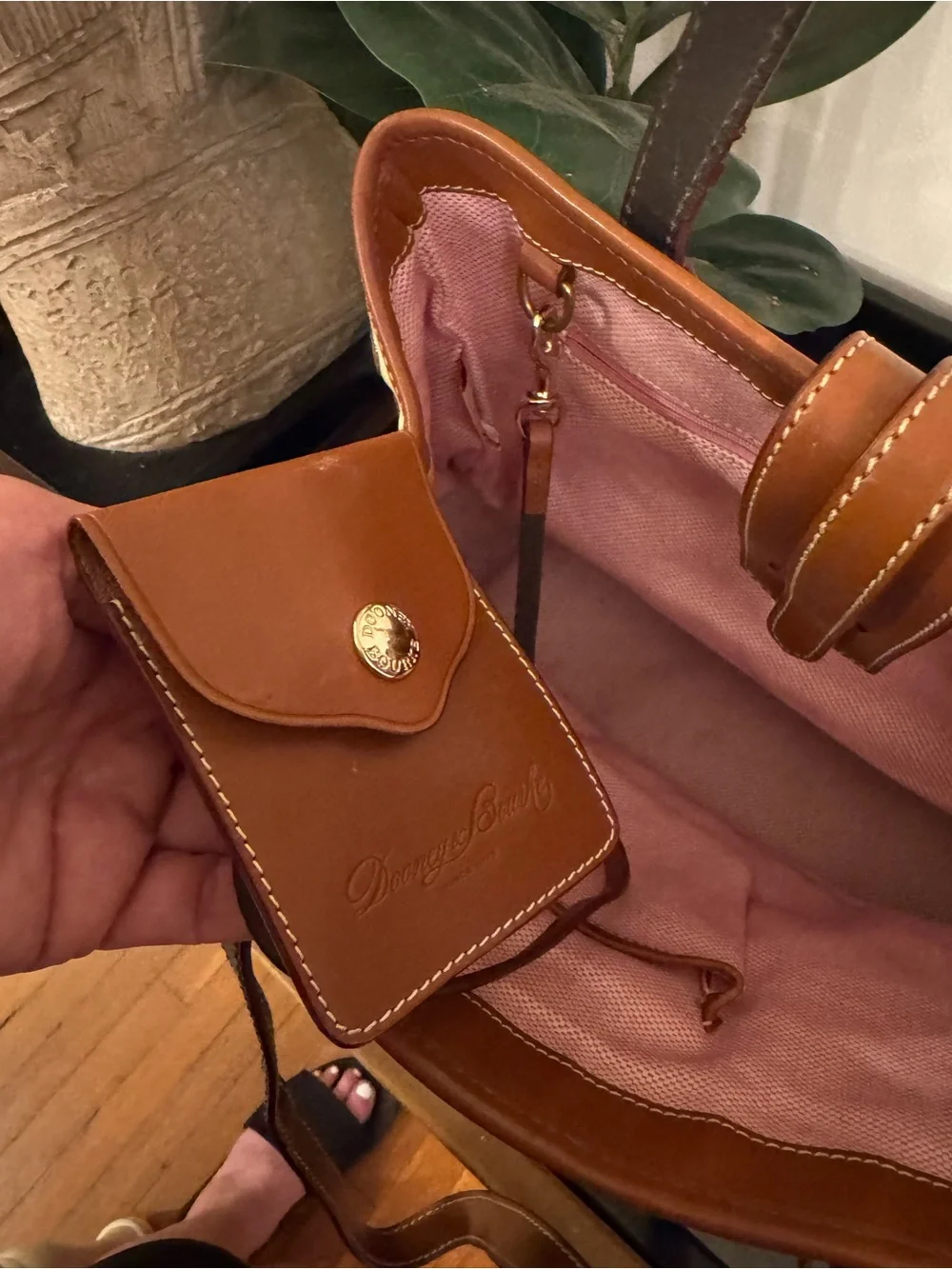 Dooney & Bourke Brown and Cream Giraffe-Print Shoulder Tote